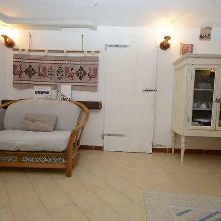 La Casa Del Noce Apartment Olbia